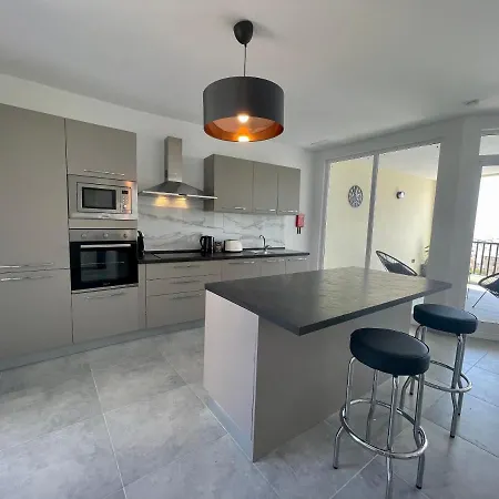 Apartment 190 Sqm In Swieqi With Views And Free High Speed Wifi