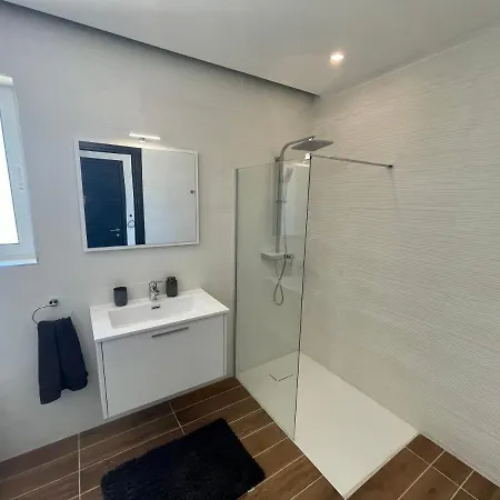 Apartment 190 Sqm In Swieqi With Views And Free High Speed Wifi *