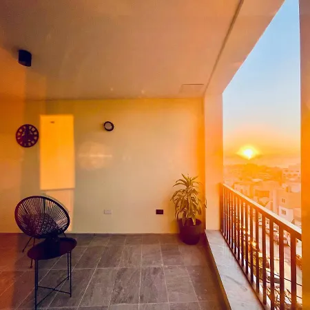 190 Sqm In Swieqi With Views And Free High Speed Wifi Apartment
