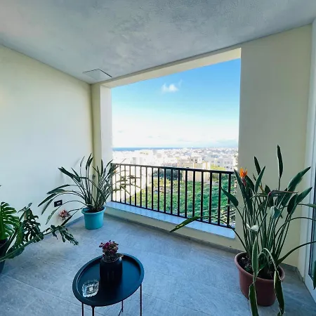 190 Sqm In Swieqi With Views And Free High Speed Wifi Apartman